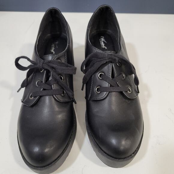 Wanted Breakout Oxford 90's Y2K Style Lug Heel Platform Size 9 - Picture 5 of 12